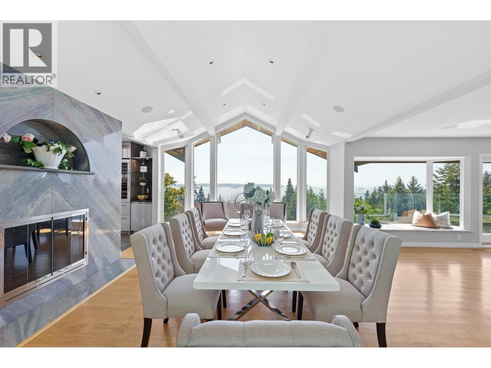 4253 ROCKBANK PLAZA, Greater Vancouver — photo 4