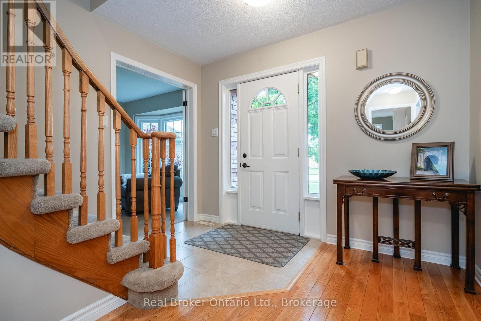 167 LUCKPORT CRESCENT, OnePoint — photo 3