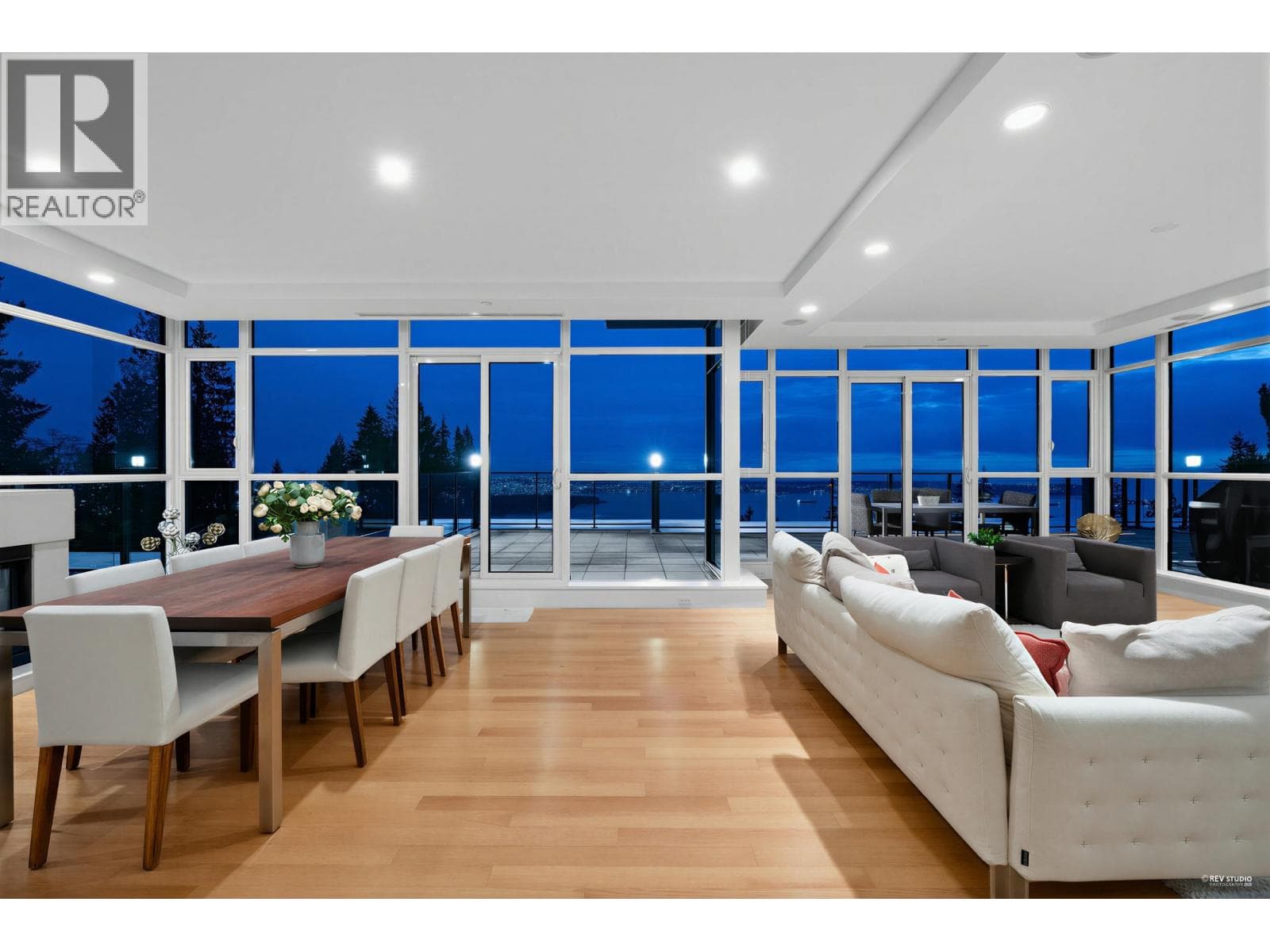 303 2245 TWIN CREEK PLACE, Greater Vancouver — photo 3