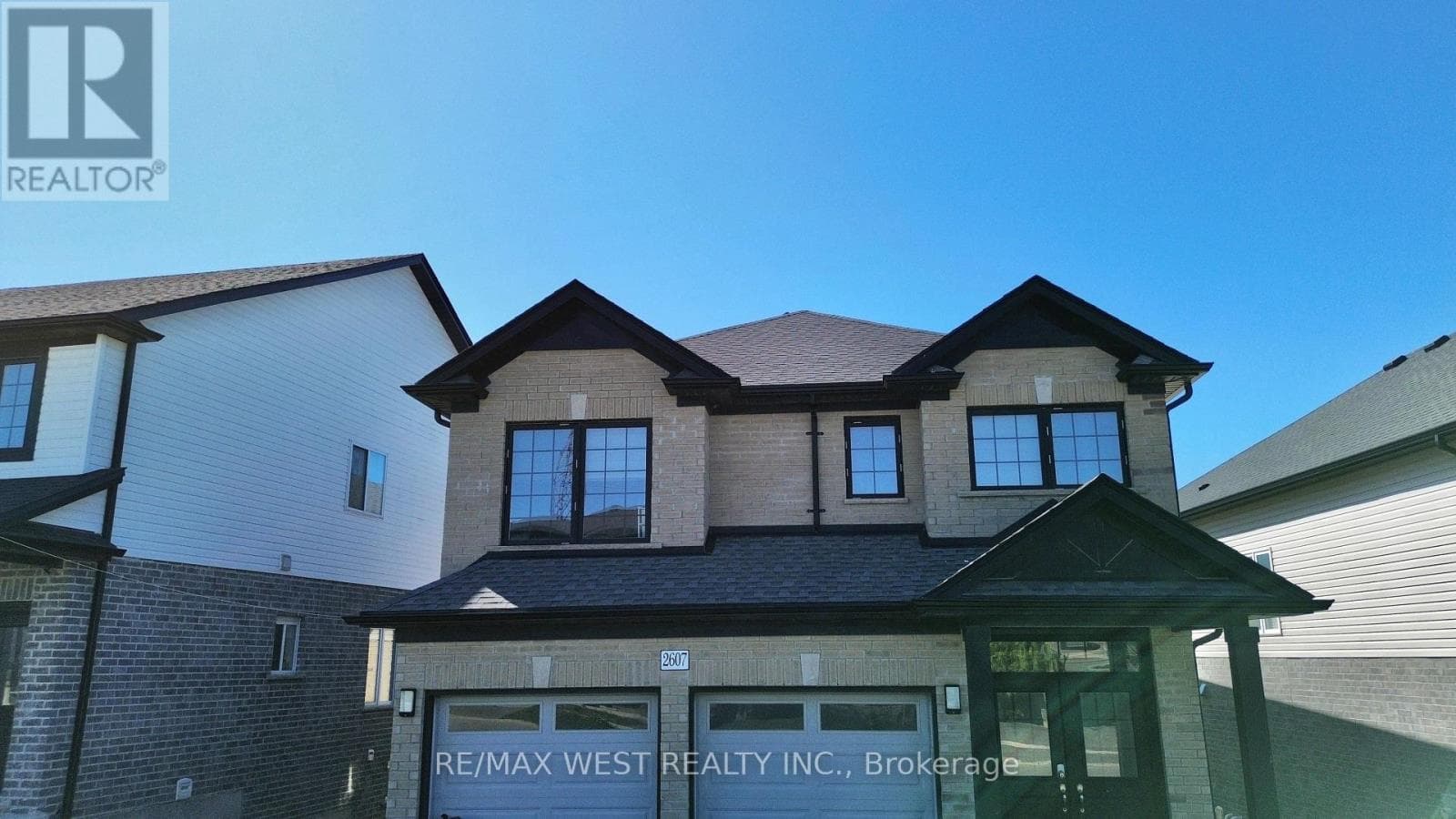 2607 SHEFFIELD BOULEVARD, Toronto — photo 2