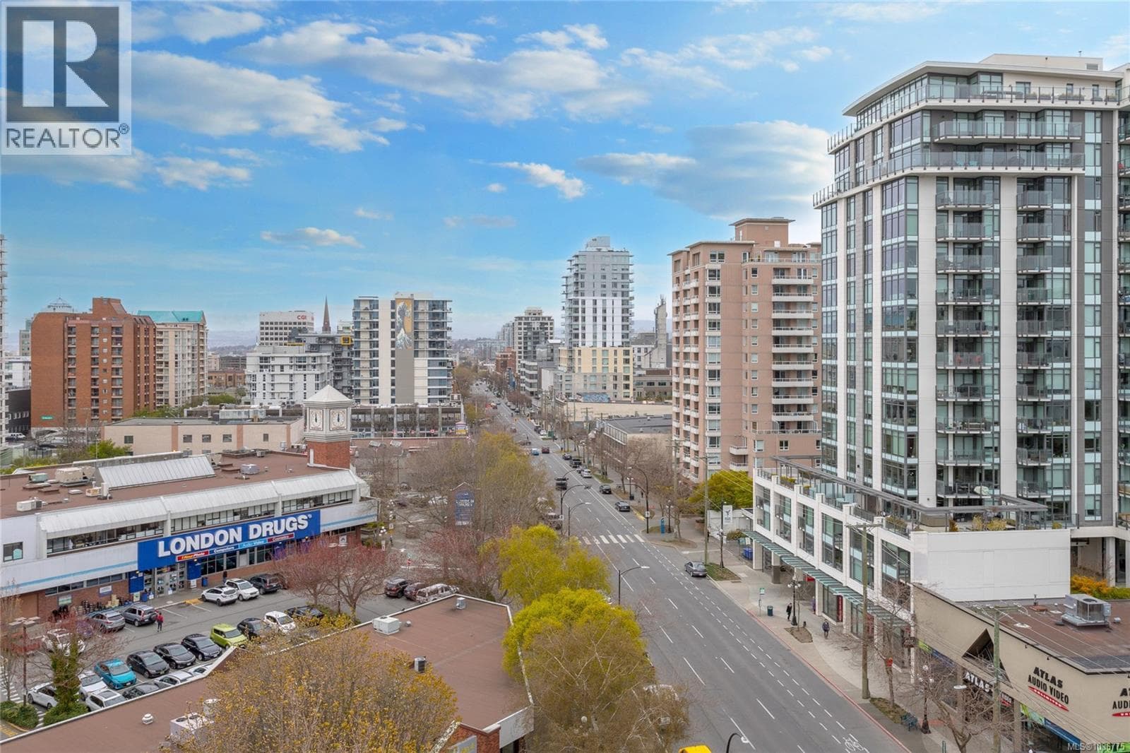 1102 1010 View St, Victoria — photo 3