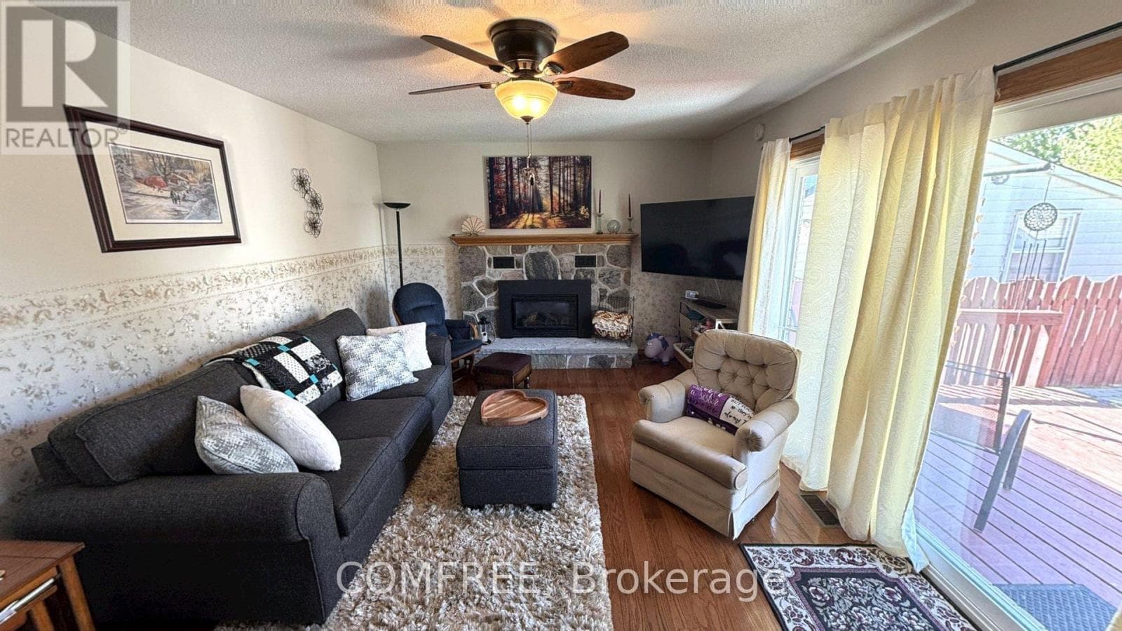 4088 FLORENCE AVENUE, Ottawa — photo 2
