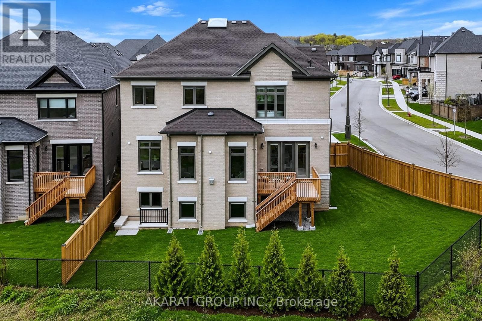 1283 Meadowside Path, Toronto — photo 3