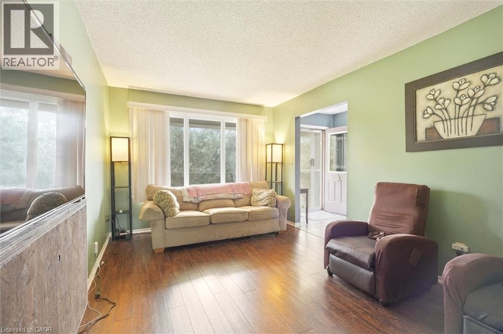 18 ANNE COURT, Cornerstone — photo 4