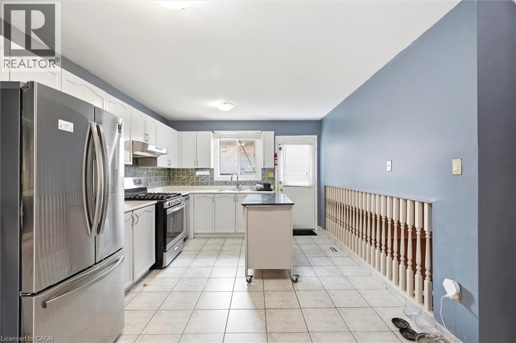 18 ANNE COURT, Cornerstone — photo 5