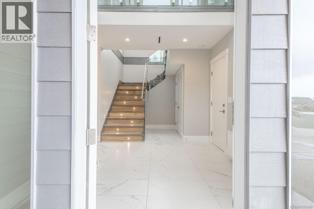 3887 GULFVIEW DRIVE, Vancouver Island — photo 5