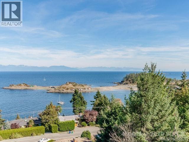 3865 GULFVIEW DRIVE, Vancouver Island — photo 3