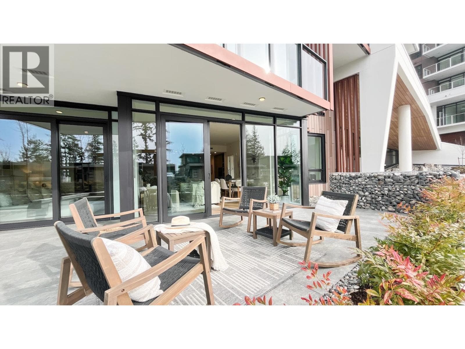 102 3963 UPLANDS WAY, Greater Vancouver — photo 2