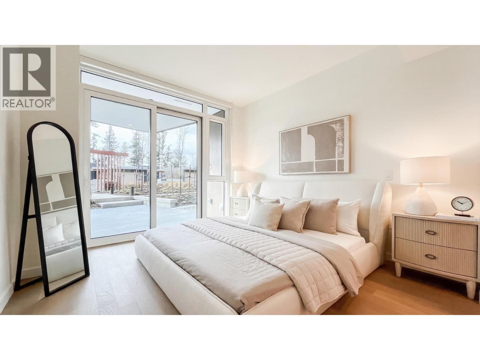 102 3963 UPLANDS WAY, Greater Vancouver — photo 3
