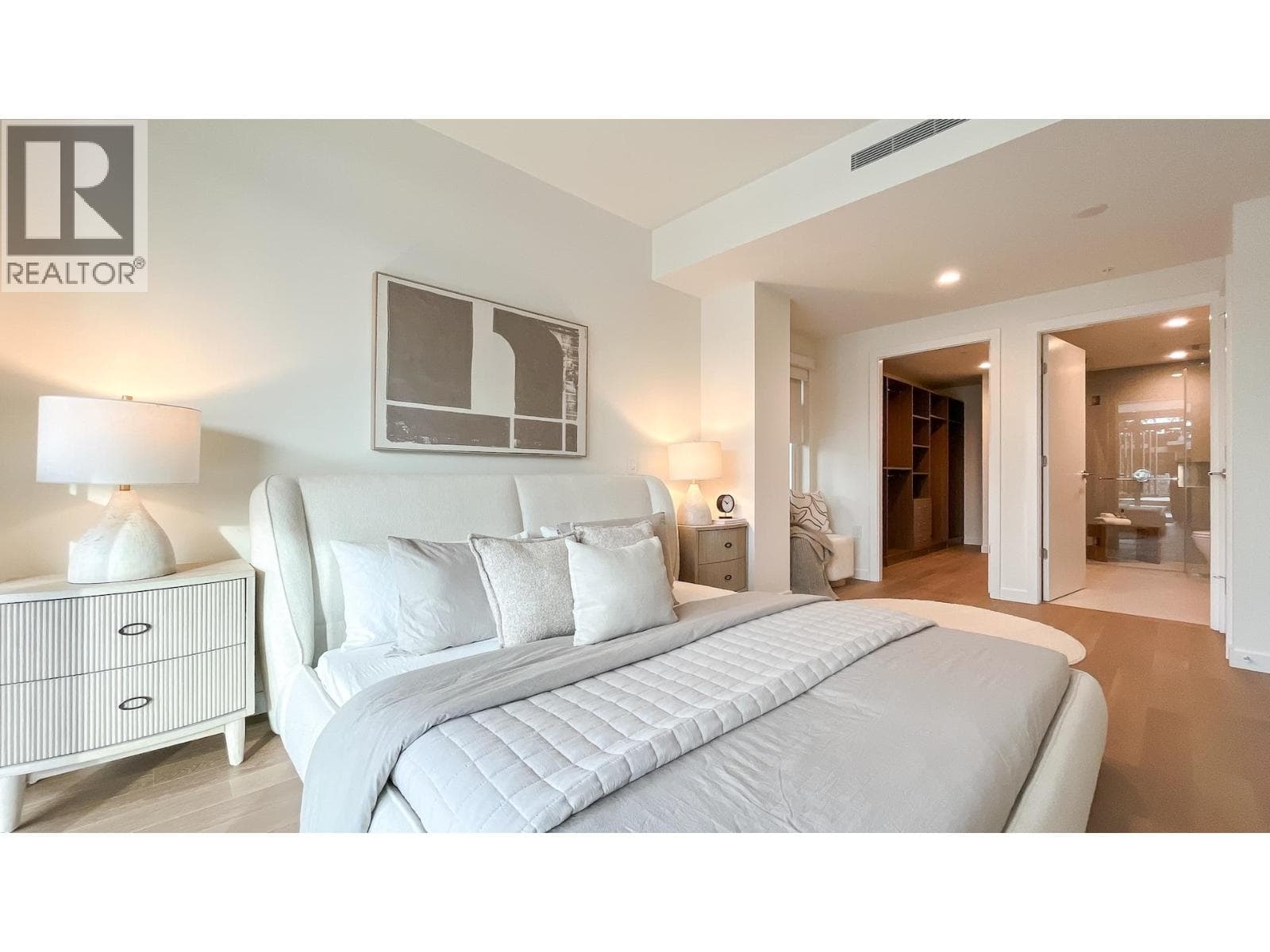 102 3963 UPLANDS WAY, Greater Vancouver — photo 4