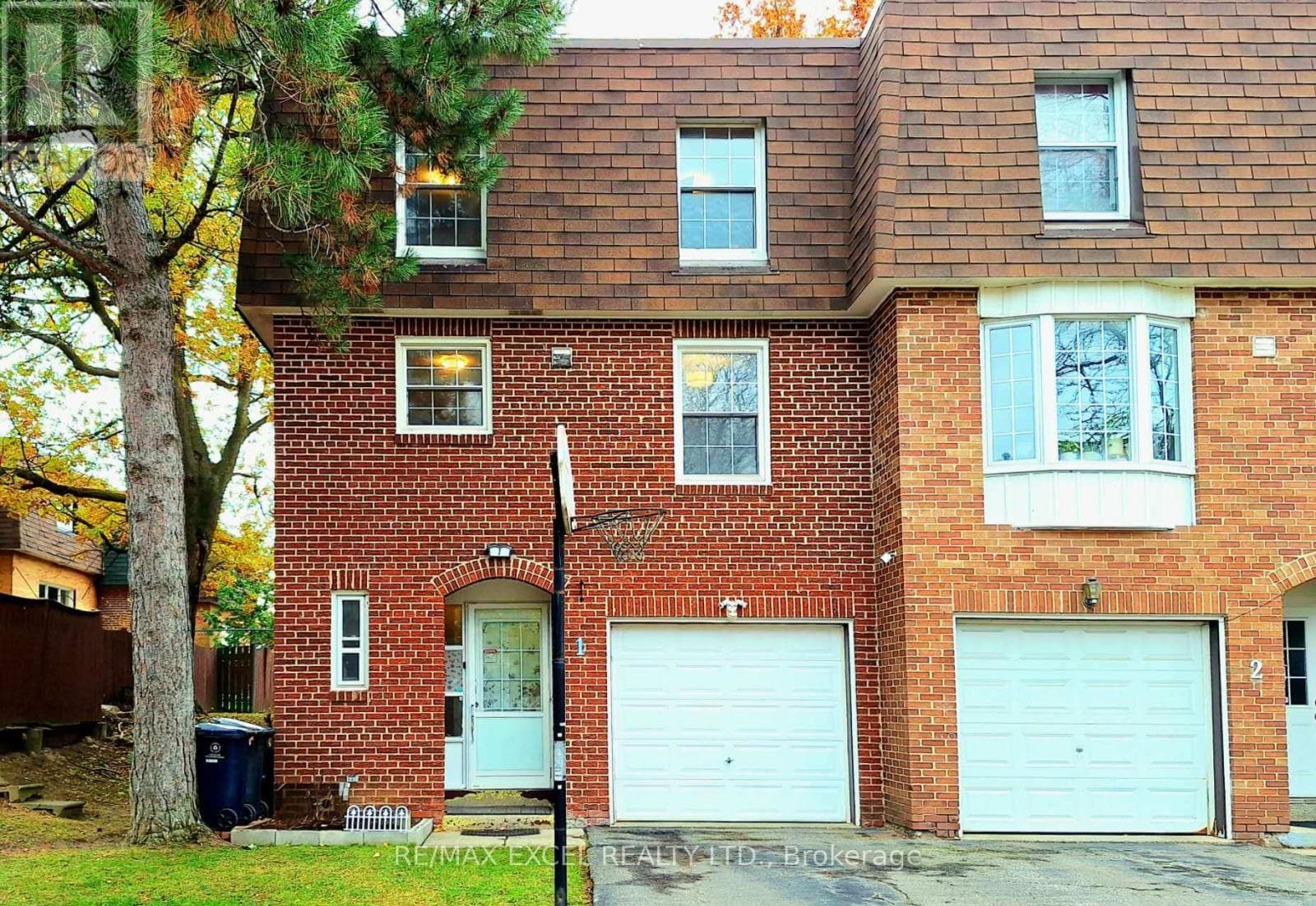1 - 20 CROCKAMHILL DRIVE in Agincourt North