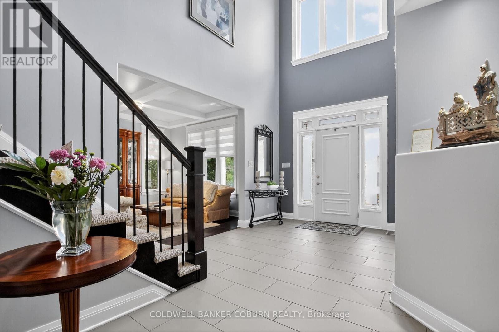 211 JENSEN COURT, Ottawa — photo 5