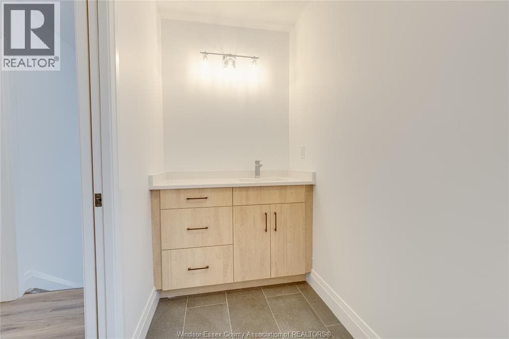 987 FORD BOULEVARD Unit# 3, Windsor — photo 5