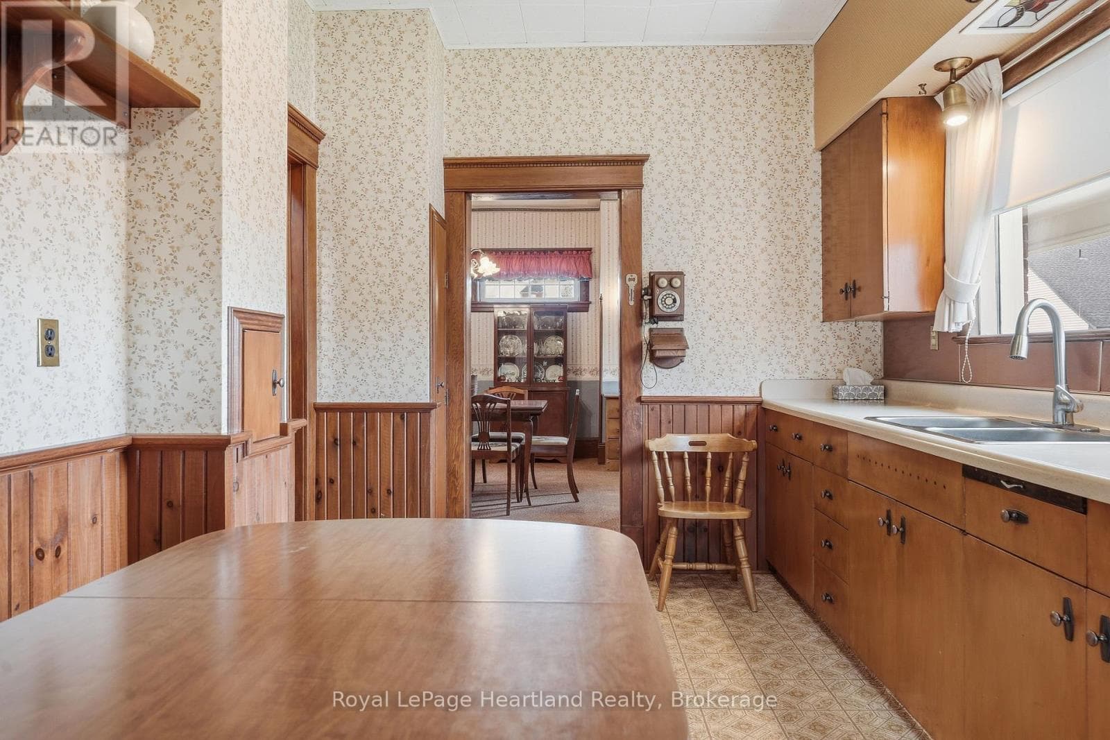 138 ST. DAVID STREET, OnePoint — photo 4