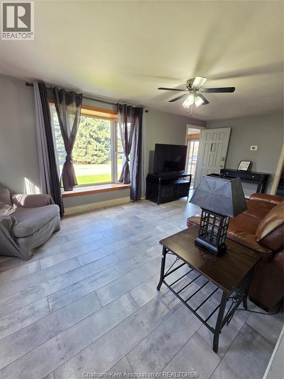 18 PEARL STREET, Chatham Kent — photo 4