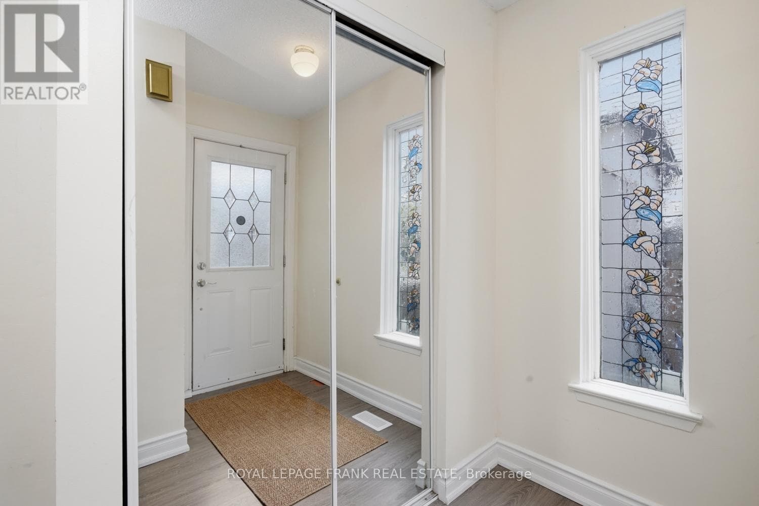 521 GAYLORD DRIVE, Central Lakes — photo 4
