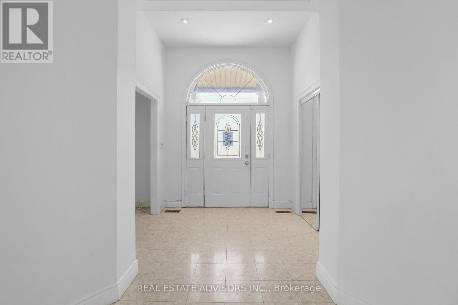 20 BELLS LAKE ROAD, Toronto — photo 5