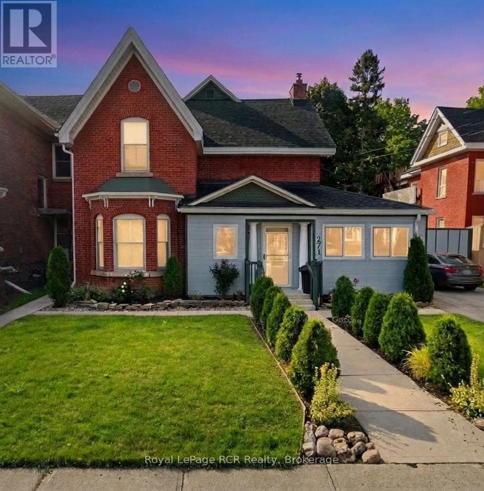 271 7TH STREET E in 