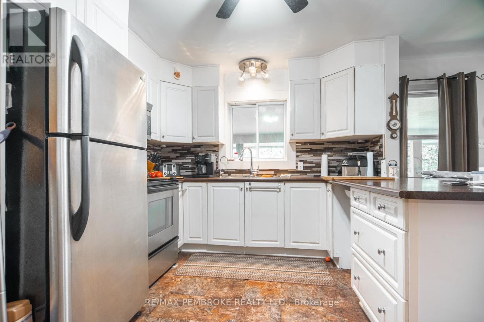 714 LACROIX BAY ROAD, Renfrew County — photo 2