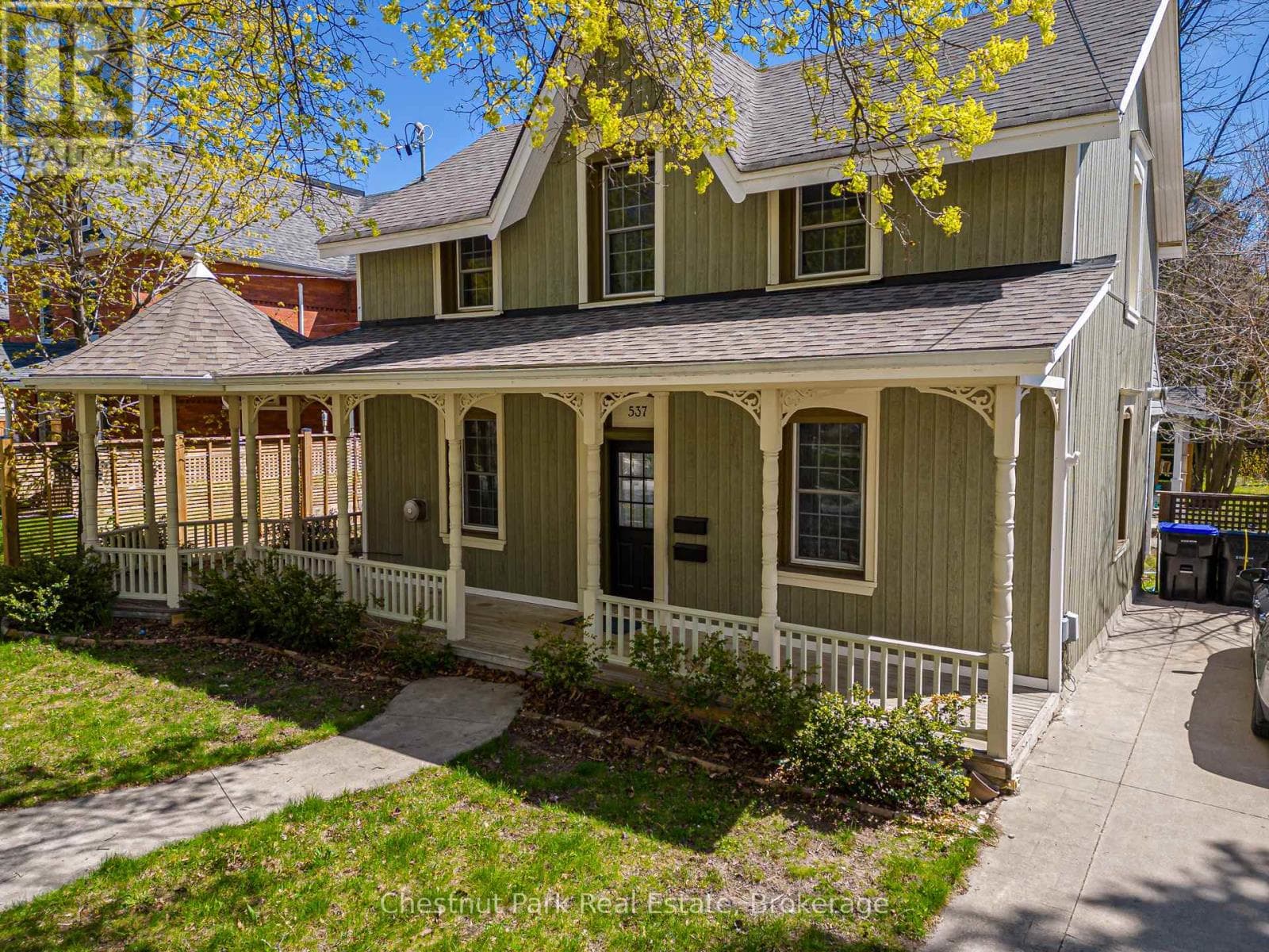 537 STE MARIE STREET in 