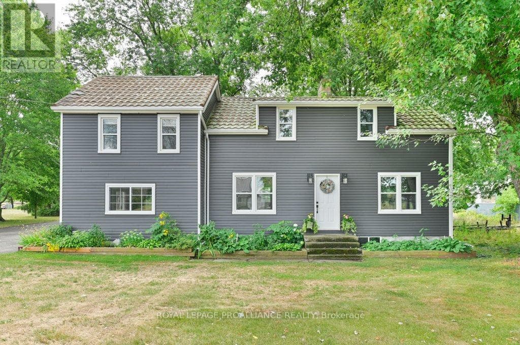425 ROSEBUSH ROAD, Central Lakes — photo 3