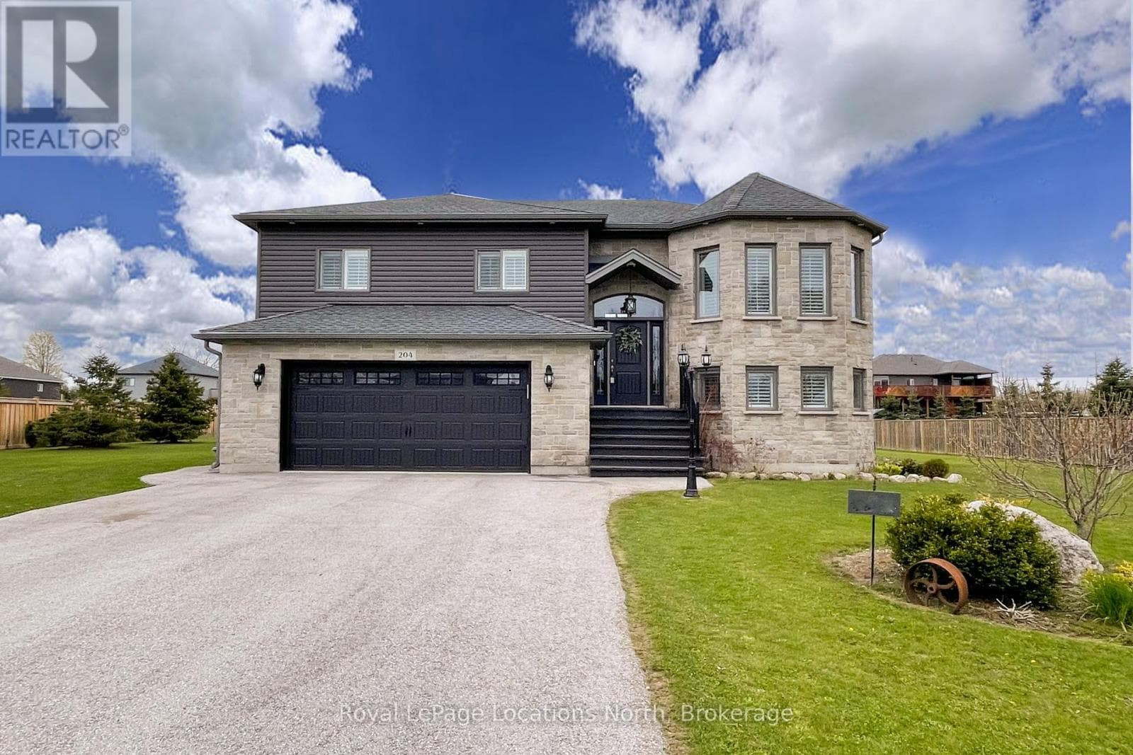 204 MACTAY DRIVE, OnePoint — photo 2