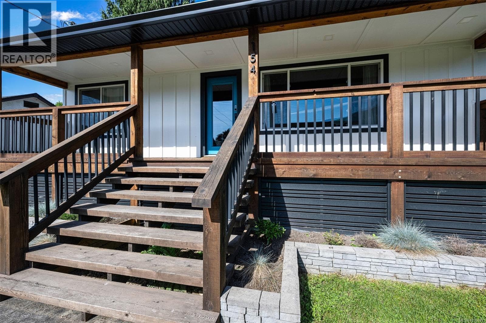 154 MacDonald Rd, Vancouver Island — photo 5