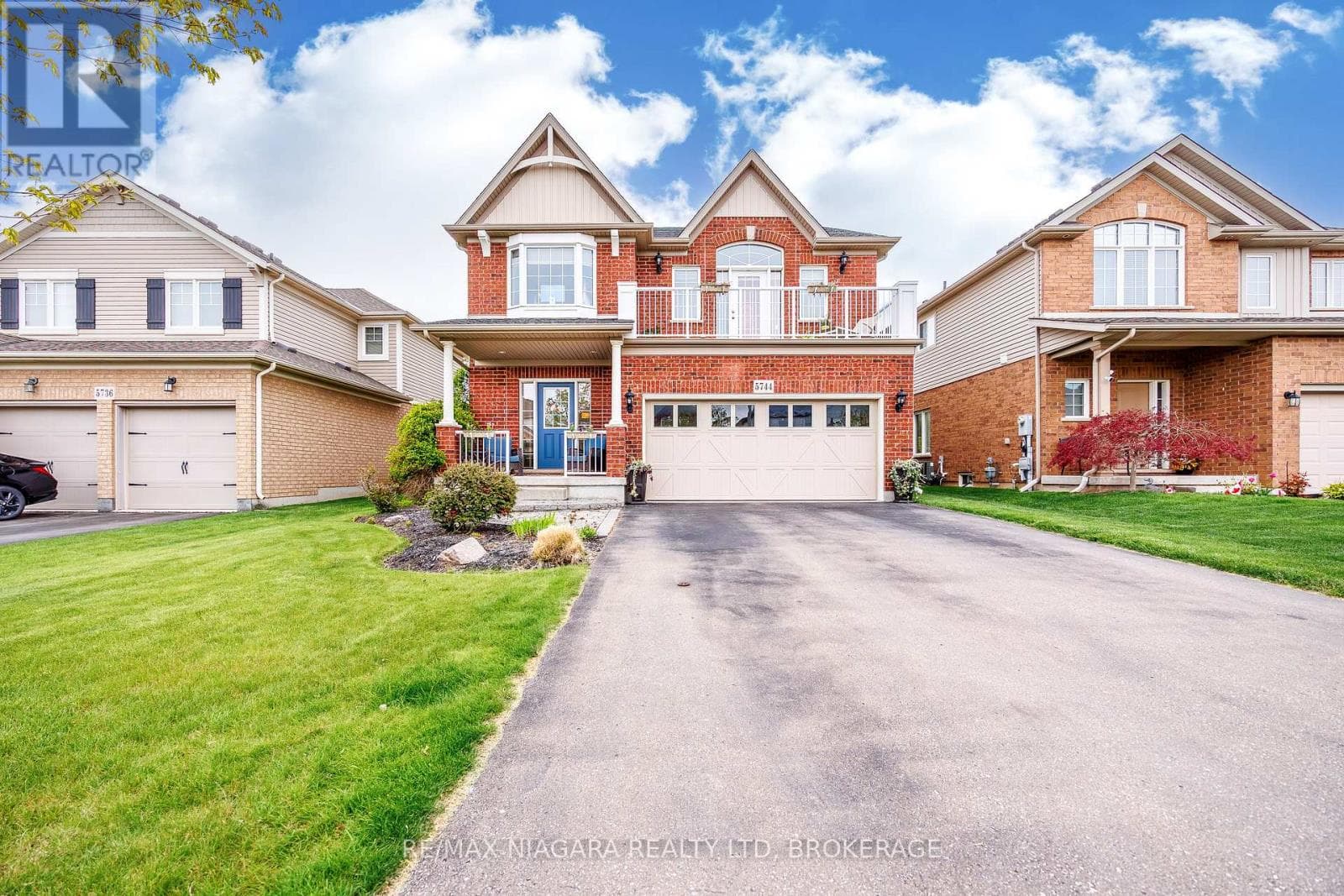 5744 JAKE CRESCENT in 