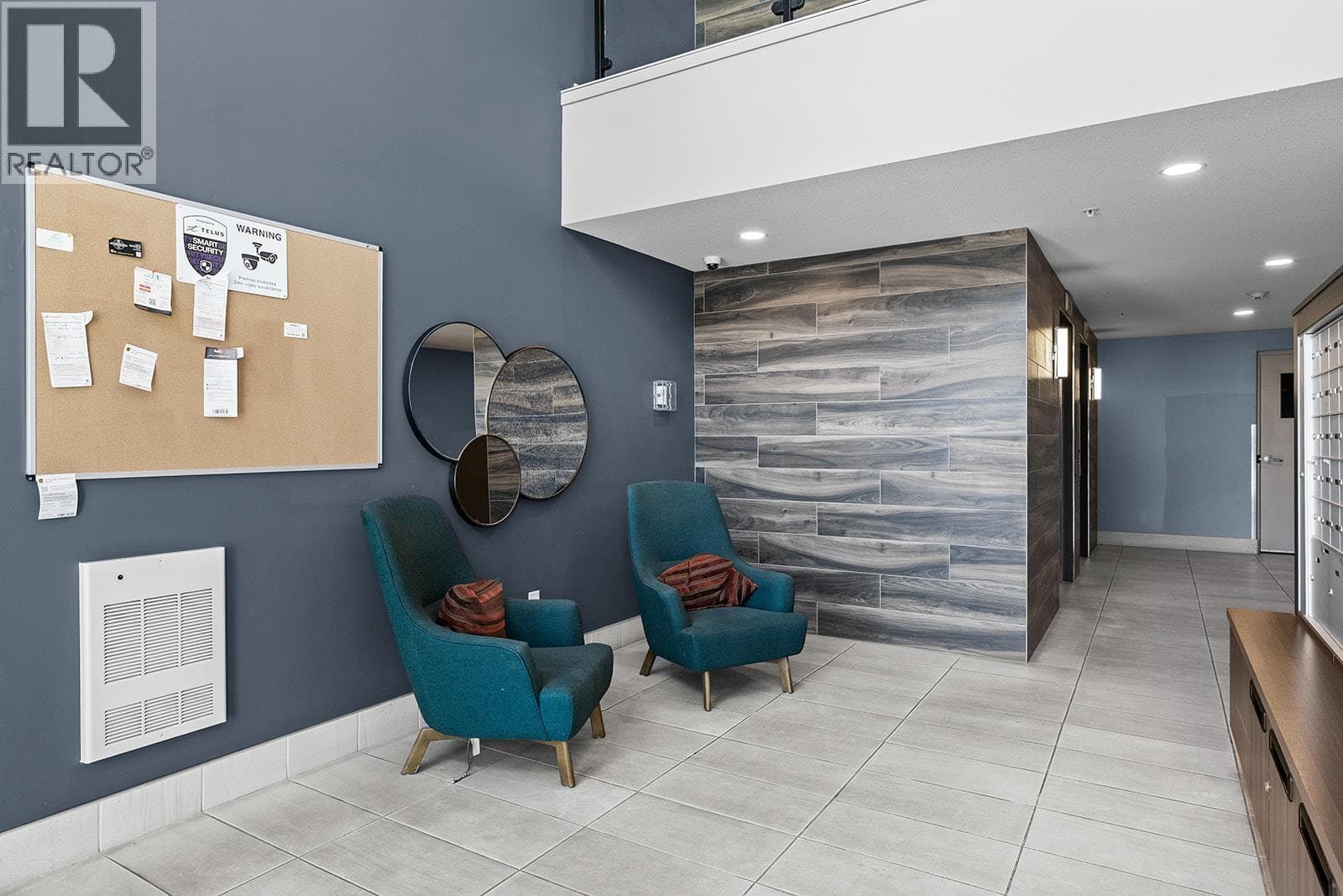 625 Academy Way Unit# 203, Interior REALTORS® — photo 5