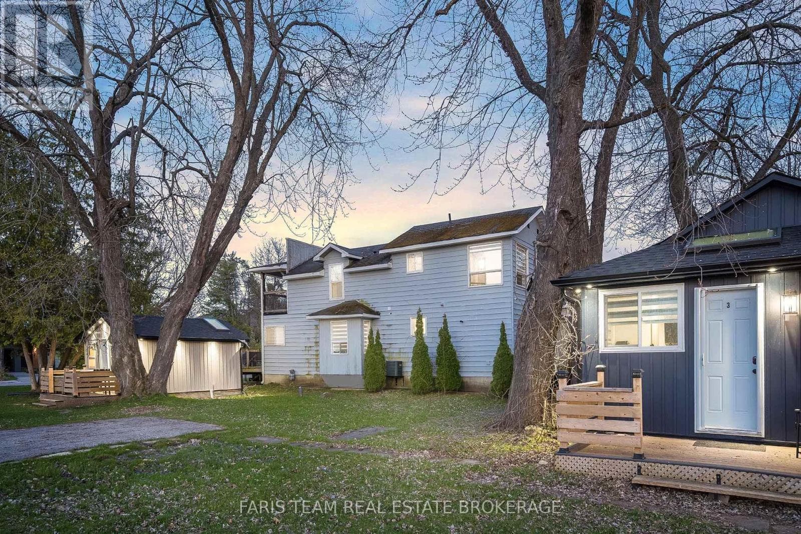 687 INNISFIL BEACH ROAD in 