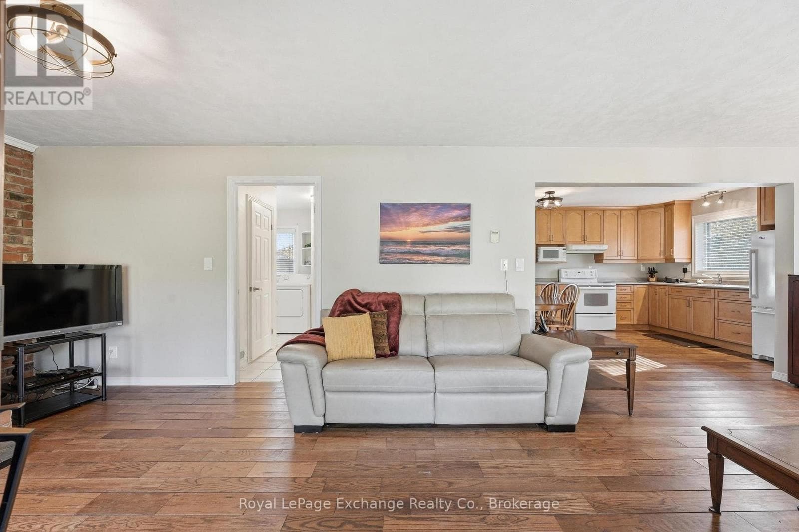 924 TANGLEWOOD DRIVE, OnePoint — photo 2