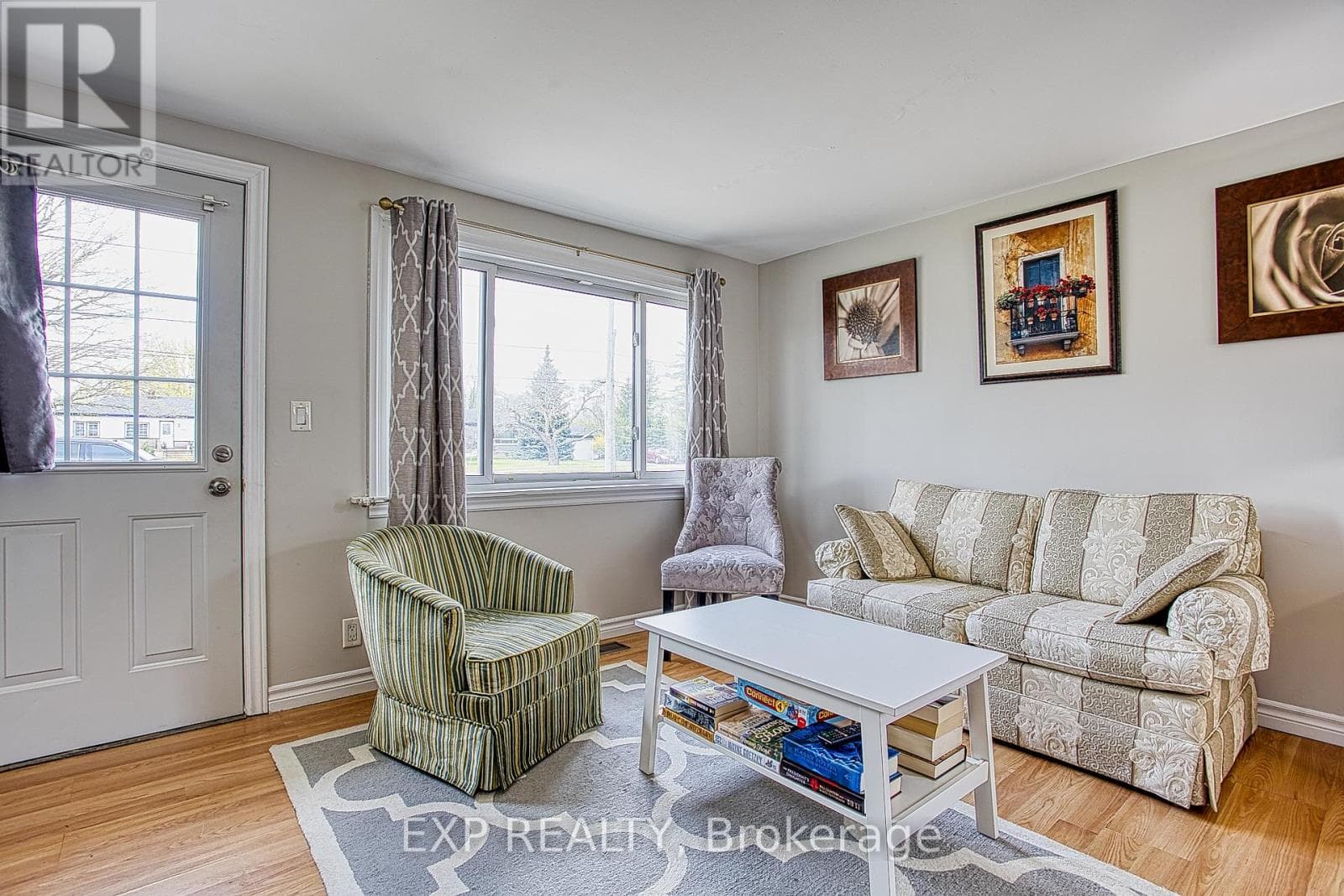 727 BARTON STREET, Toronto — photo 5