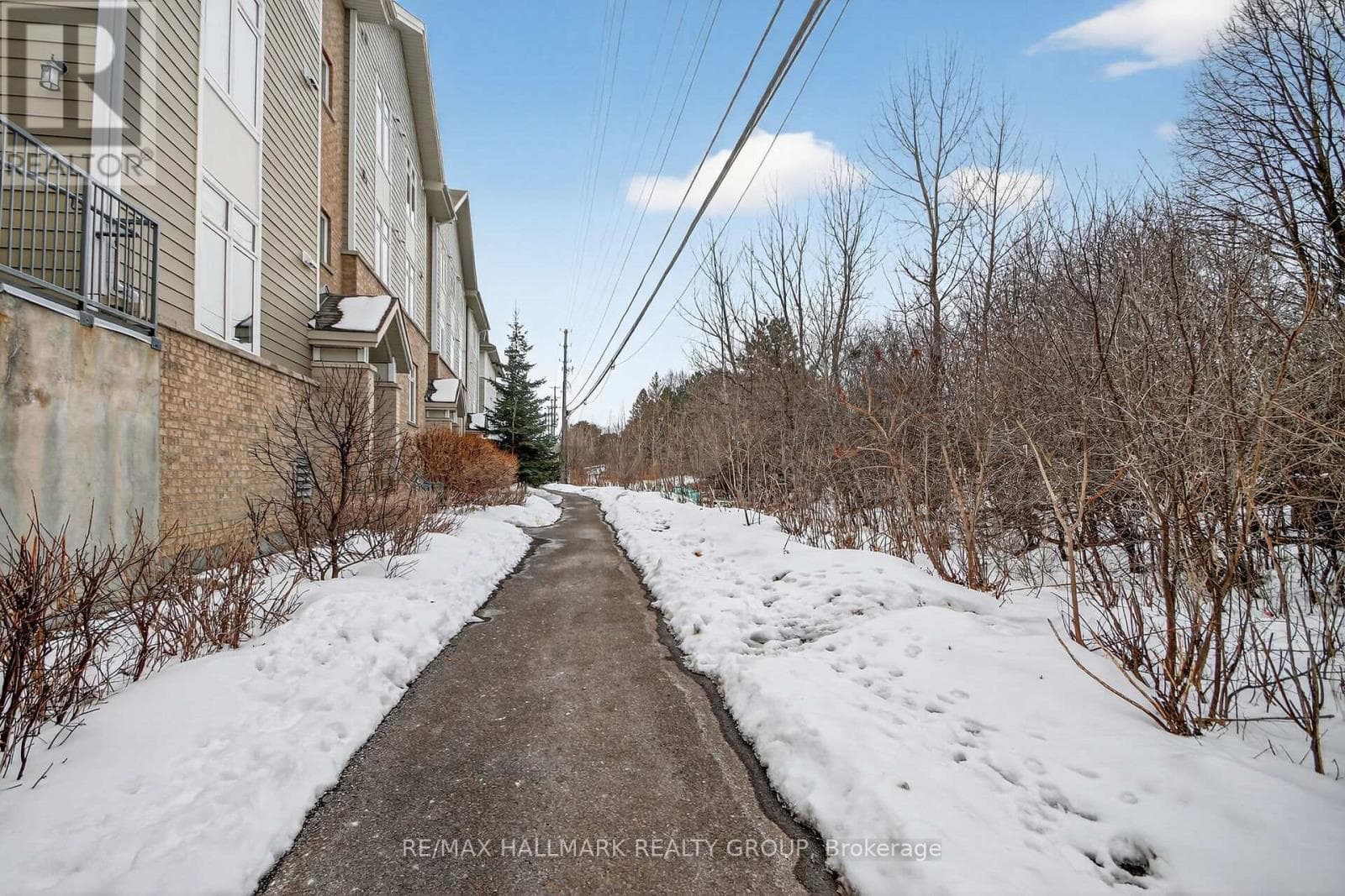 849 F BLACKCOMB PRIVATE, Ottawa — photo 2