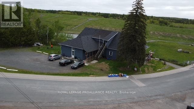 11 PRIVATE ROAD, Central Lakes — photo 4