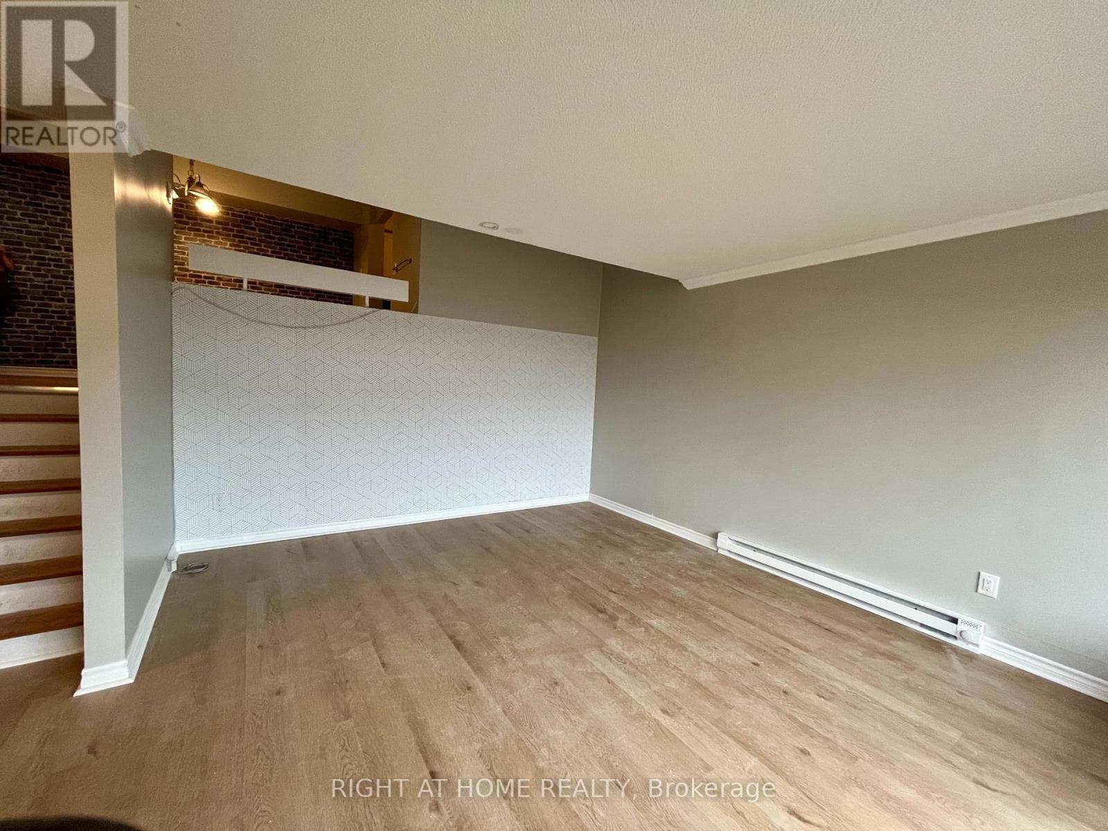 129 MILESTONE CRESCENT, Toronto — photo 4