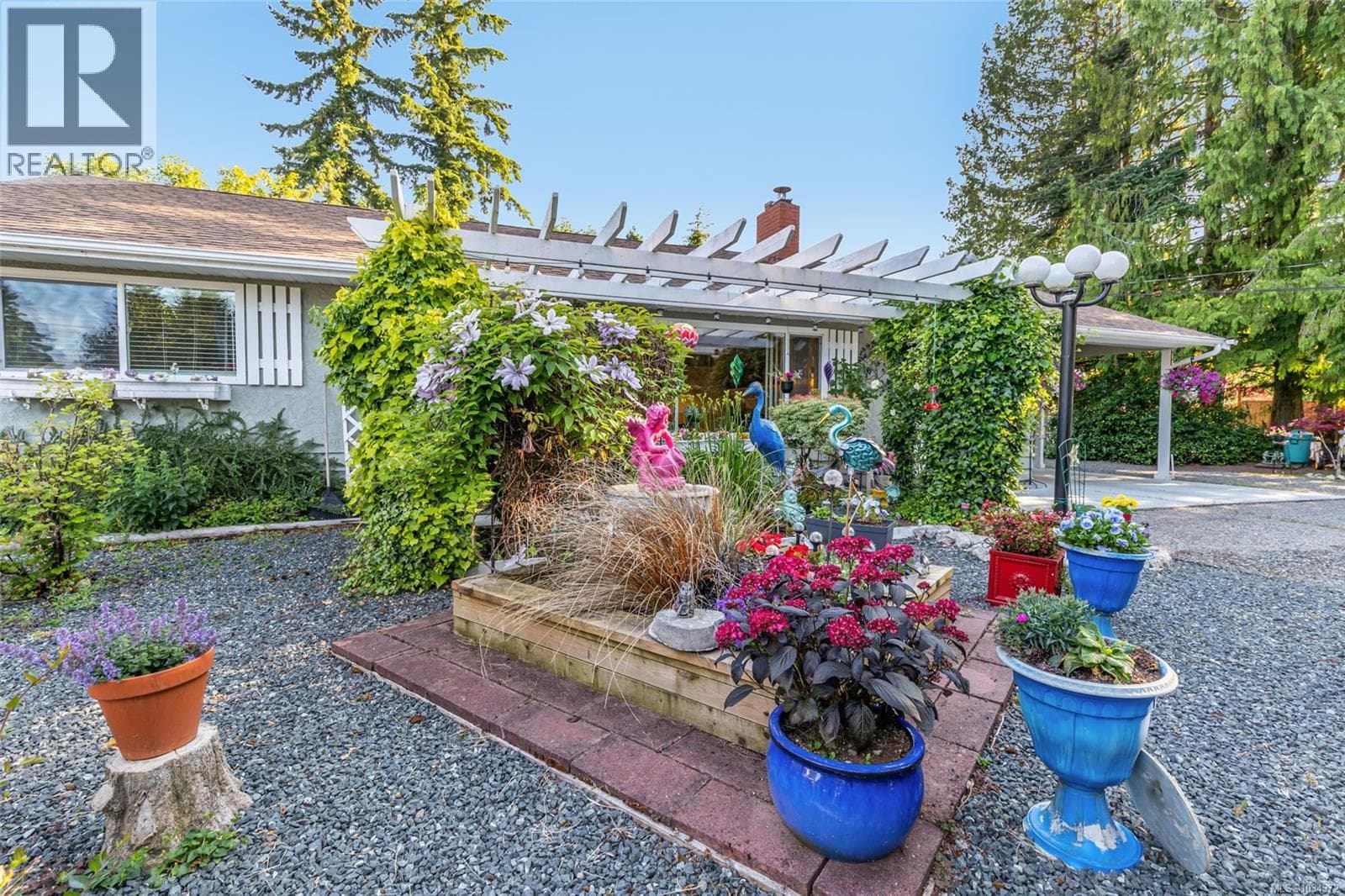 1226 MALL ROAD in 