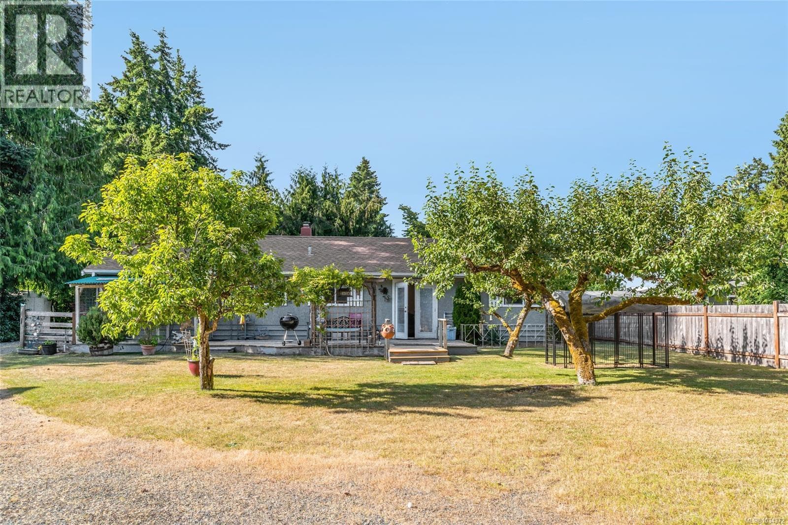 1226 MALL ROAD, Vancouver Island — photo 5
