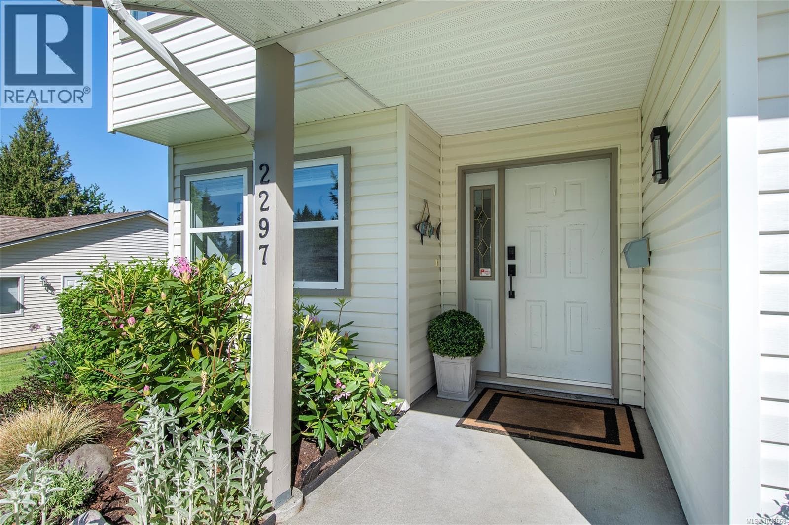 2297 WALBRAN DRIVE, Vancouver Island — photo 4