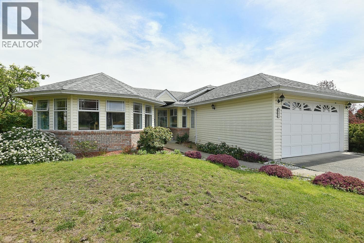 502 EAGLECREST DRIVE, Greater Vancouver — photo 2
