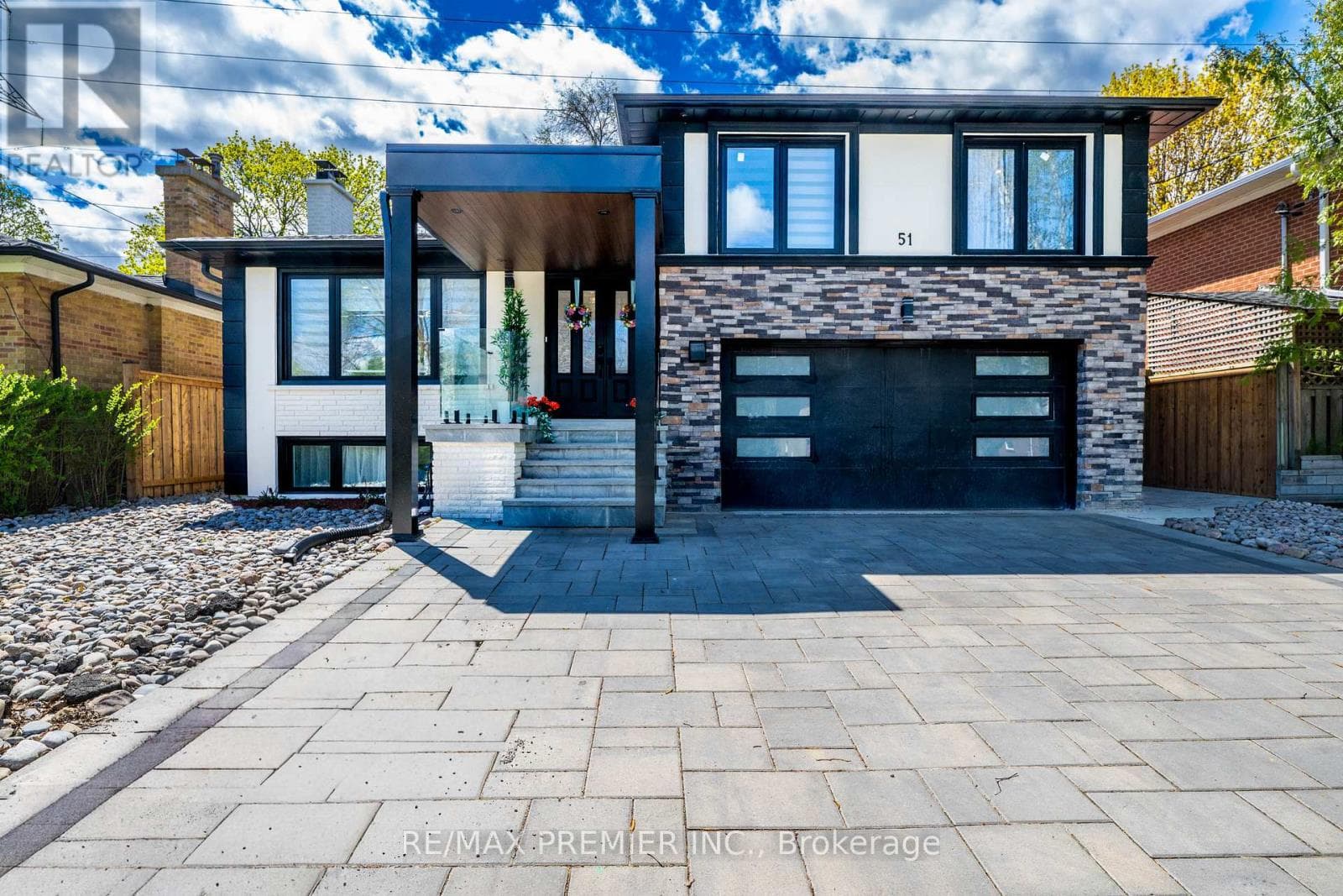 51 BOWERBANK DRIVE, Toronto — photo 2