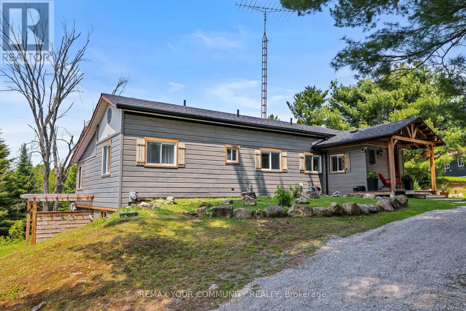 1009 SUMMERVILLE ROAD, Toronto — photo 3