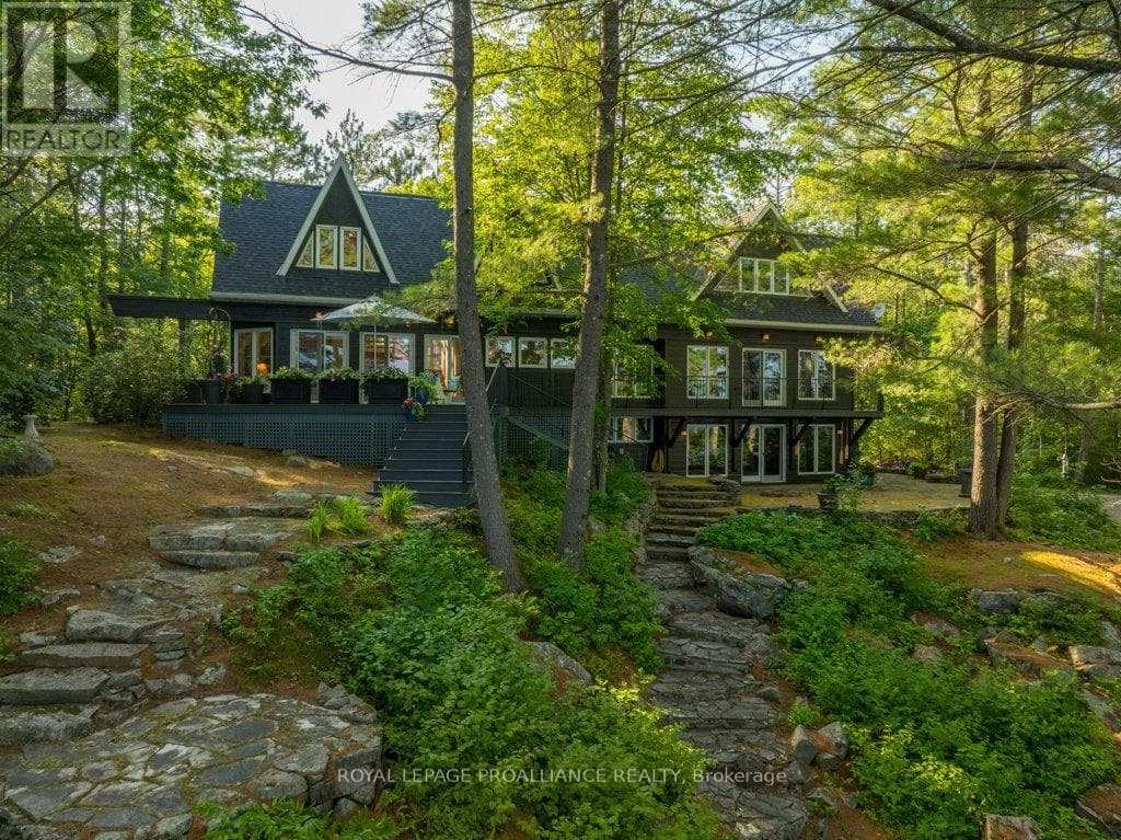 403 HENNIGER ROAD in 