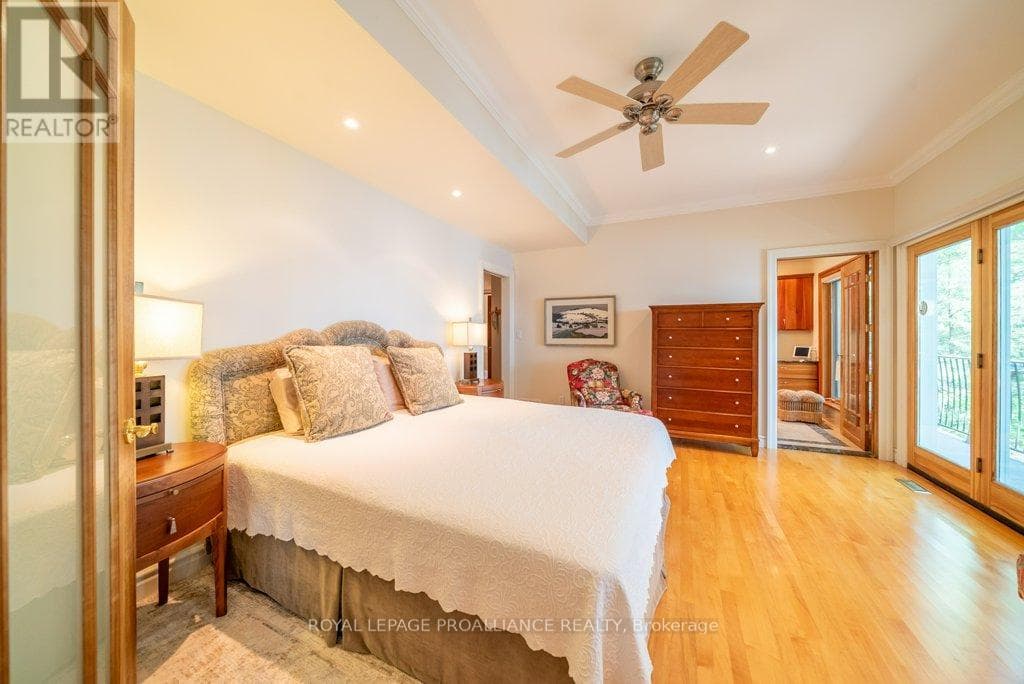 403 HENNIGER ROAD, Central Lakes — photo 4