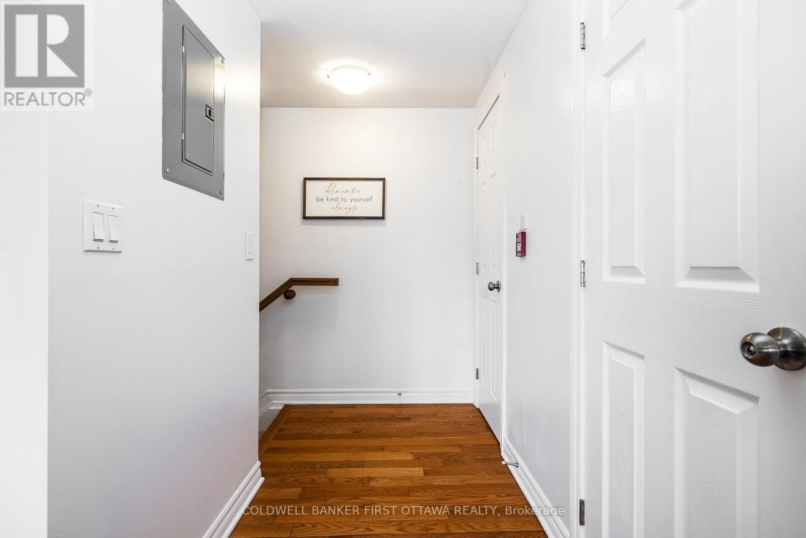 6 - 1210 MCWATTERS ROAD, Ottawa — photo 3