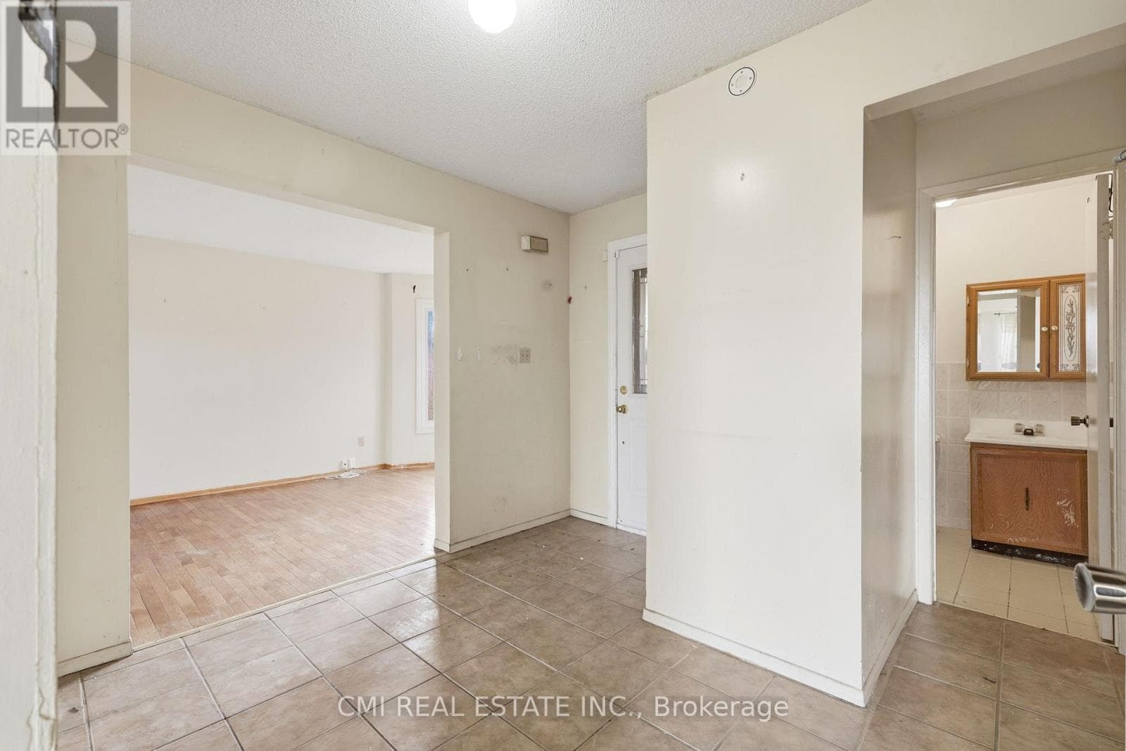 2275 CHAPMAN COURT, Toronto — photo 3