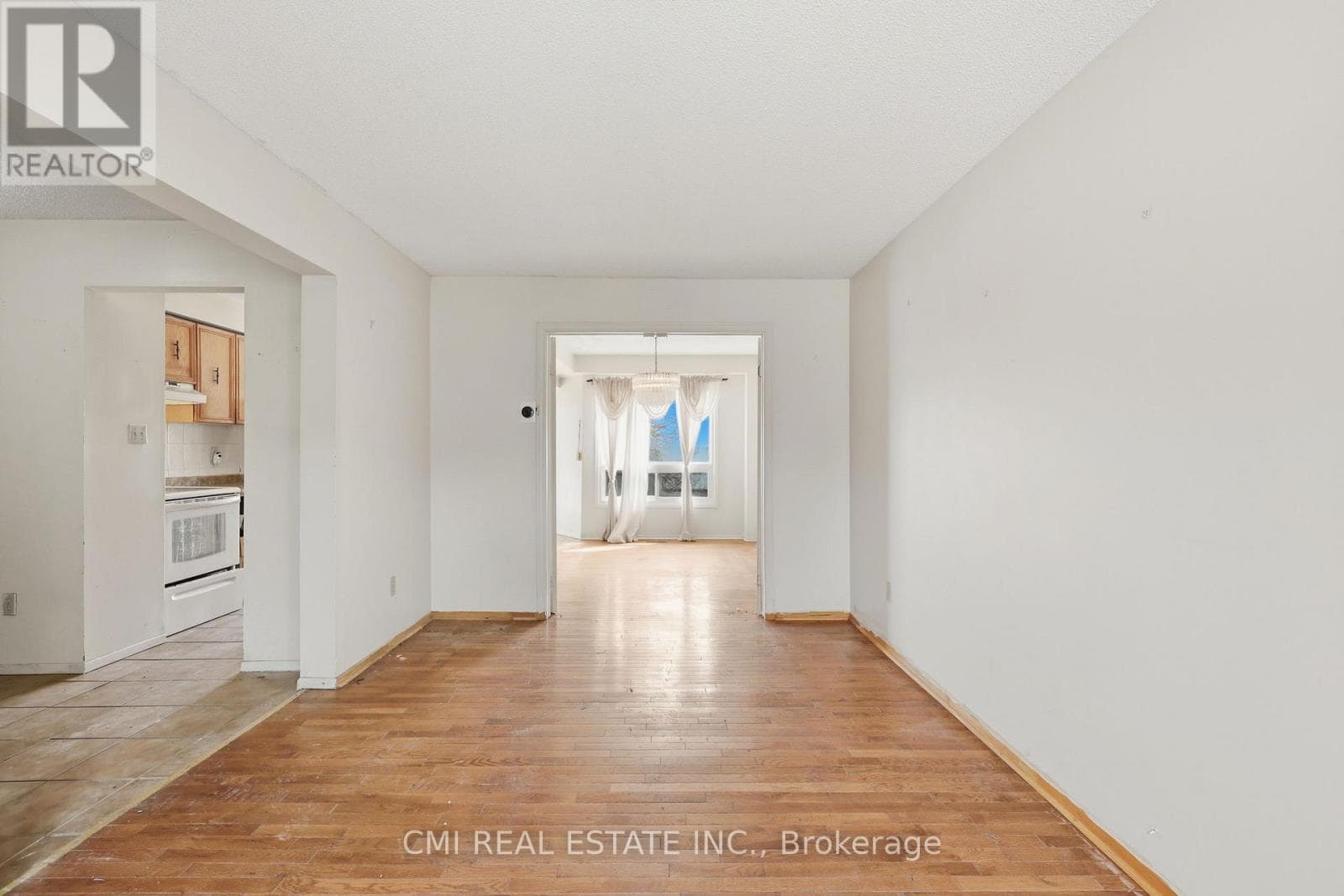 2275 CHAPMAN COURT, Toronto — photo 4