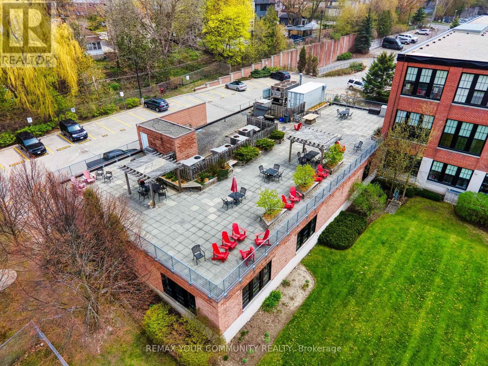 302 - 543 TIMOTHY STREET, Toronto — photo 3