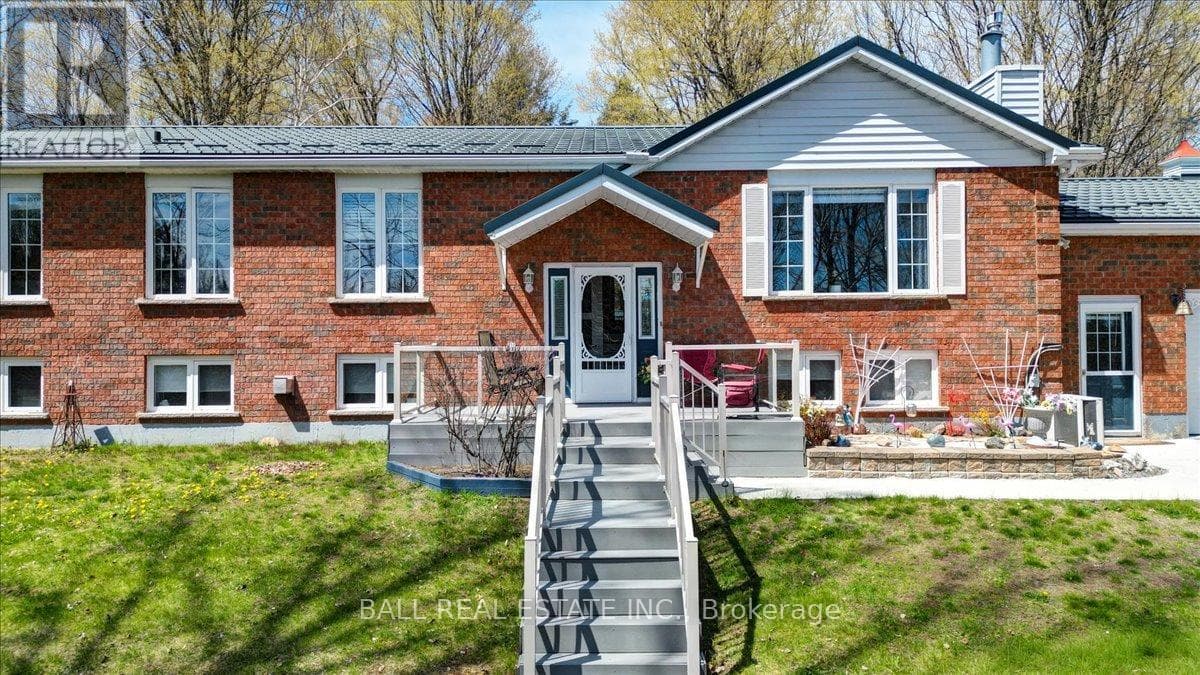 12482 HIGHWAY 28 ROAD, Central Lakes — photo 3