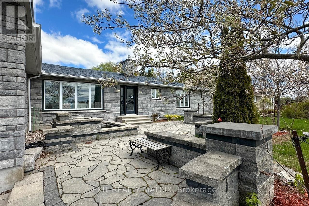 2127 KINGSLEY STREET, Ottawa — photo 3