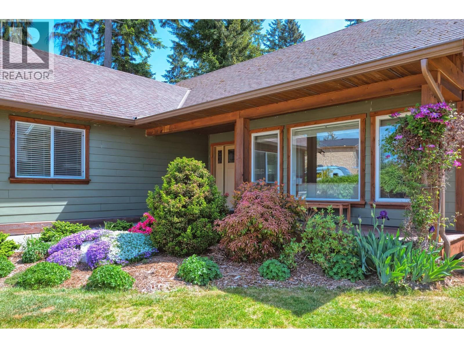 1420 SUNDANCE PLAZA, Greater Vancouver — photo 2